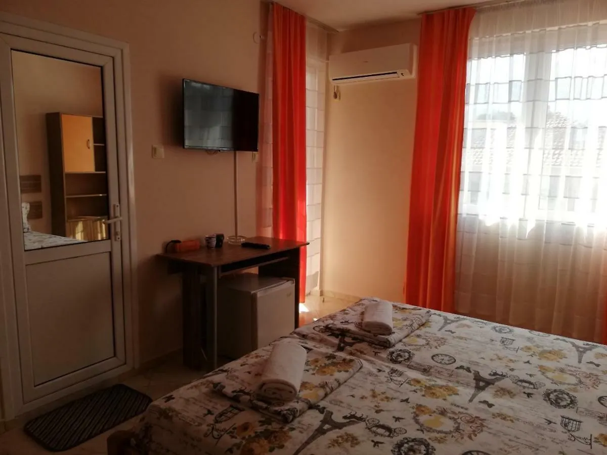 Guest House Yanina Sozopol 0*,  Bulgária